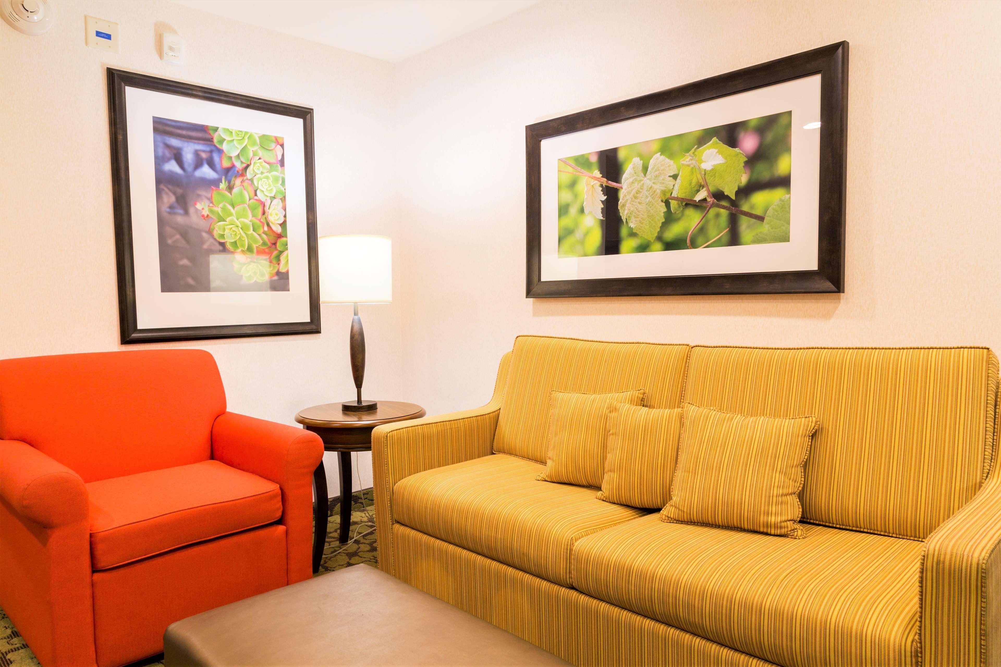 Hilton Garden Inn Auburn Exterior photo