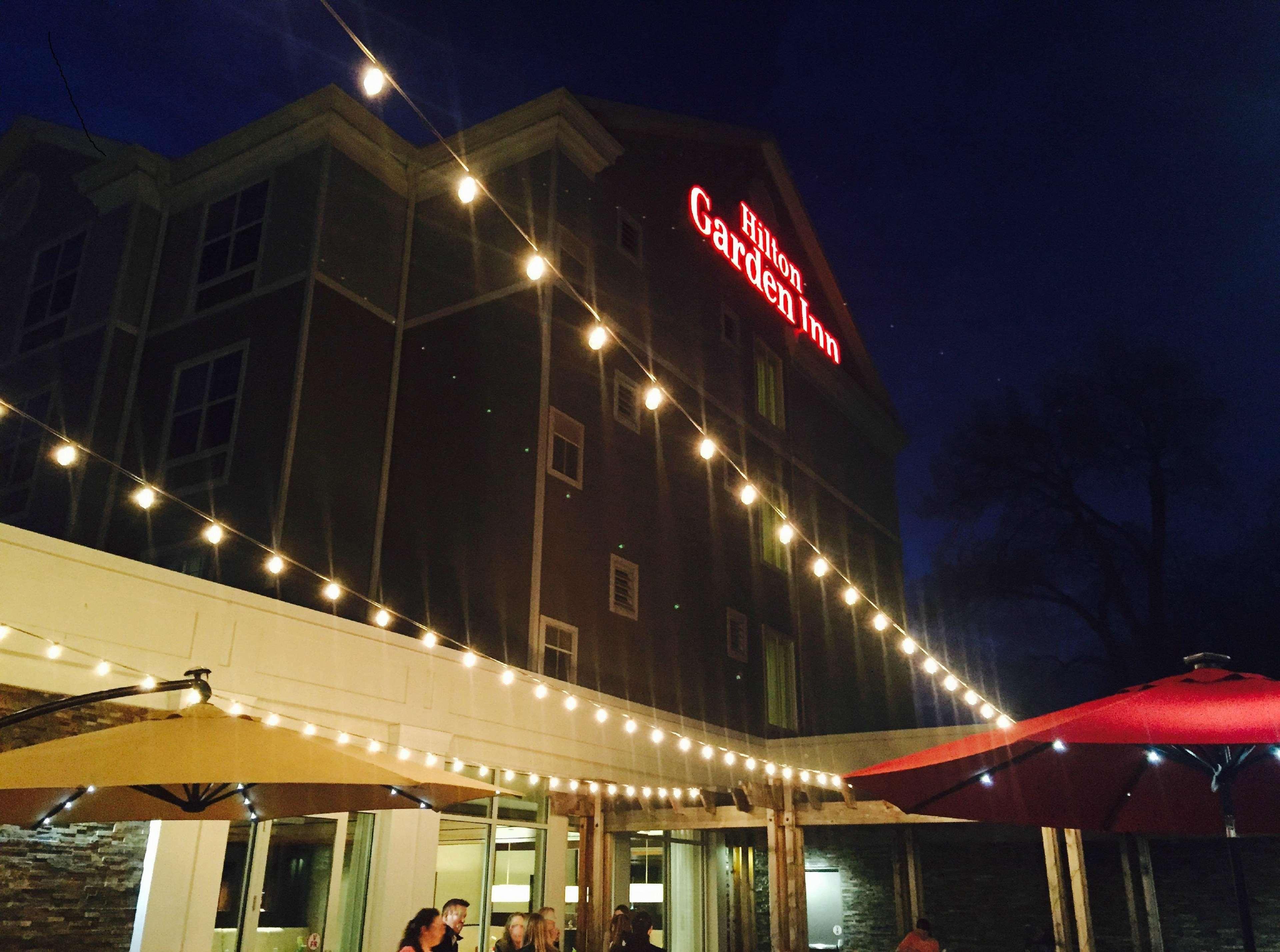 Hilton Garden Inn Auburn Exterior photo