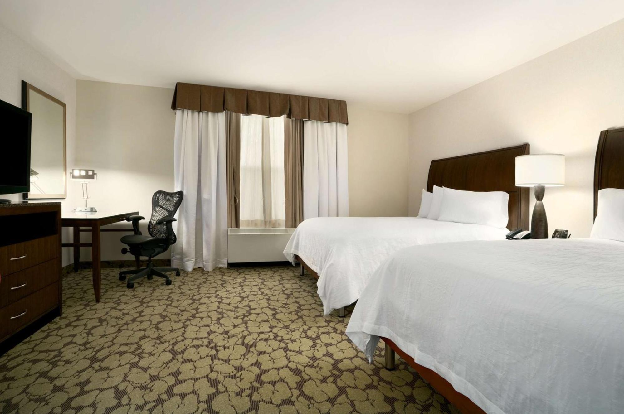 Hilton Garden Inn Auburn Exterior photo